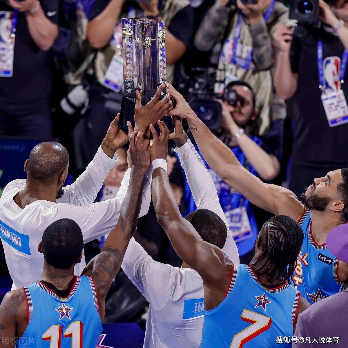 开云体育入口-包含亚特兰大迎全明星赛关键赛，集结日止住颓势，悬念犹存，高层口径保持一致的词条