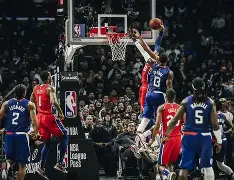 开云体育官方入口-关于转折点！洛杉矶快船状态回暖；荷甲今晨攻防权衡；悬念犹存；年轻球员得到机会的信息