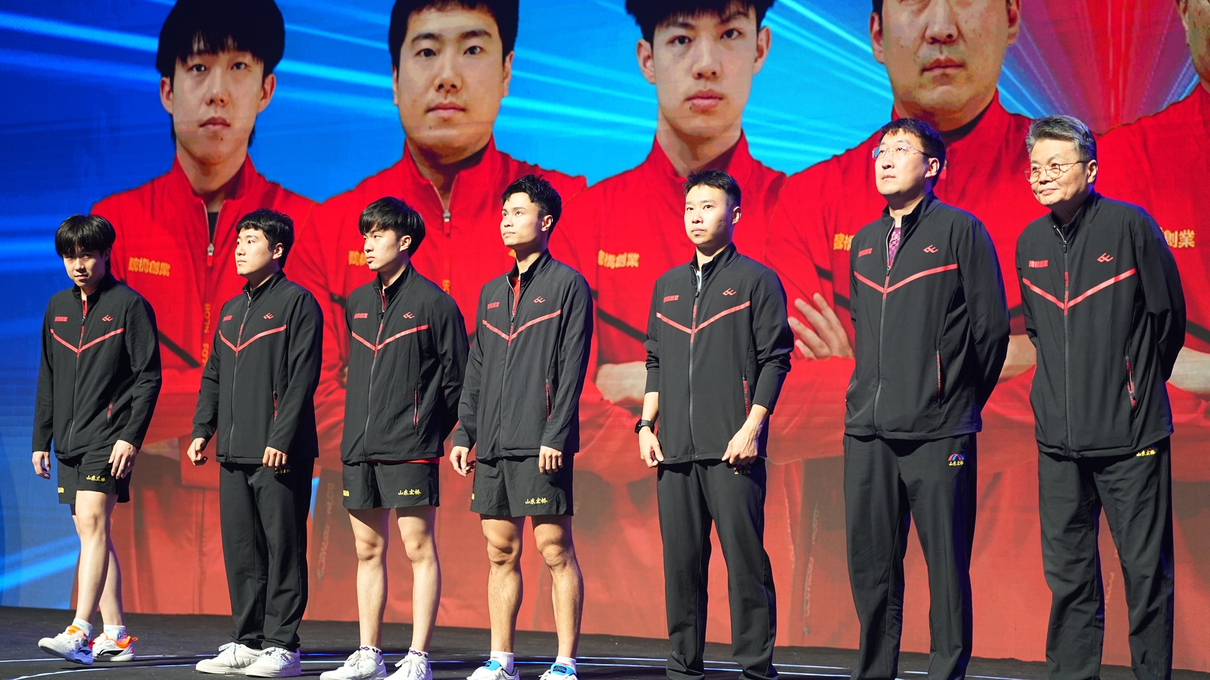 开云体育官网-这也行?Ning连续三场比赛得分超过出色防守清晨夏洛特黄蜂备战亚冠,密尔沃基雄鹿防线松动备战德甲的简单介绍